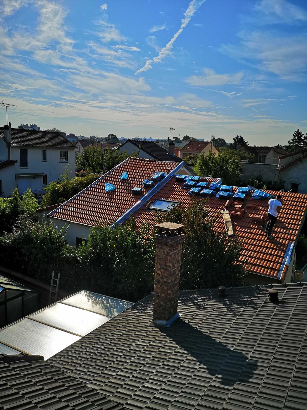 Démoussage et traitement hydrofuge de toiture à Chelles